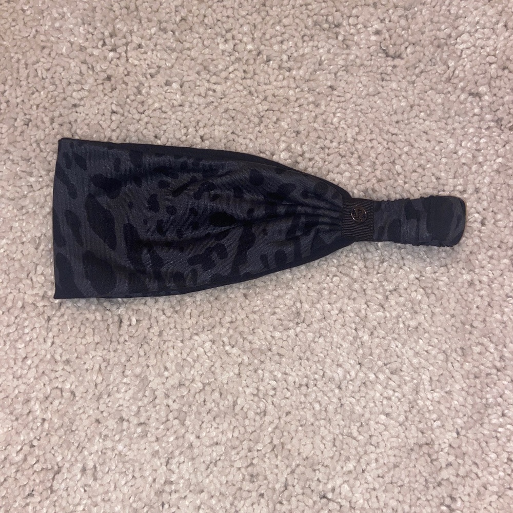 Lululemon headband